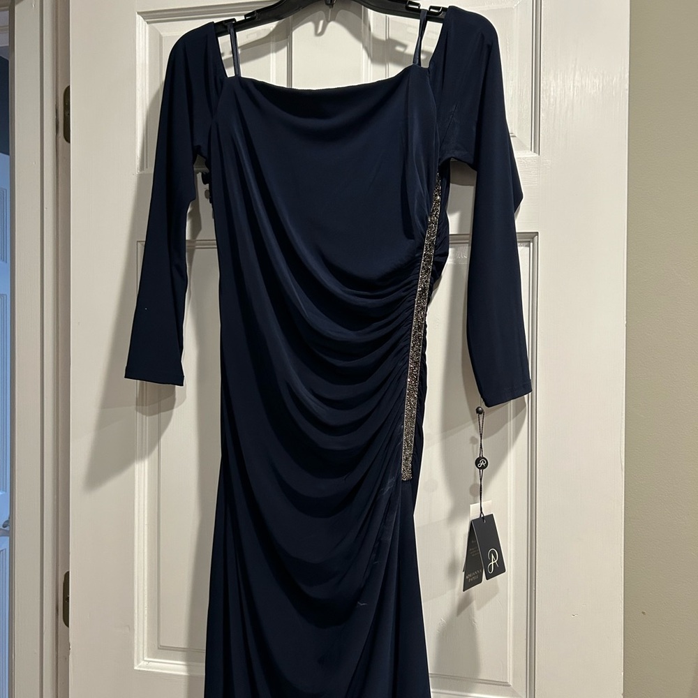 Elegant Navy Blue Dress with Rhinestone Detail